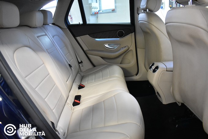 MERCEDES-BENZ GLC 220 d 4Matic Sport